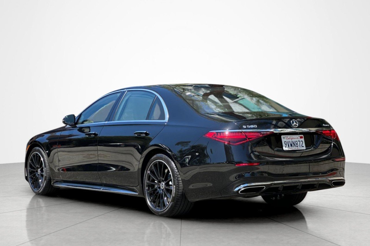 Used 2026 OBSIDIAN BLACK METAL Mercedes-Benz S 580 image 3