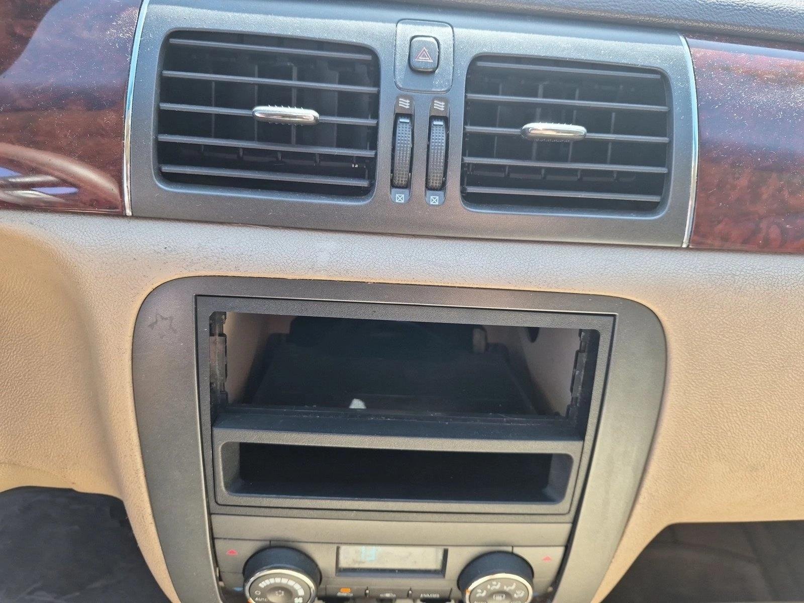 Used 2008 Gold Mist Metallic Buick CXL image 11