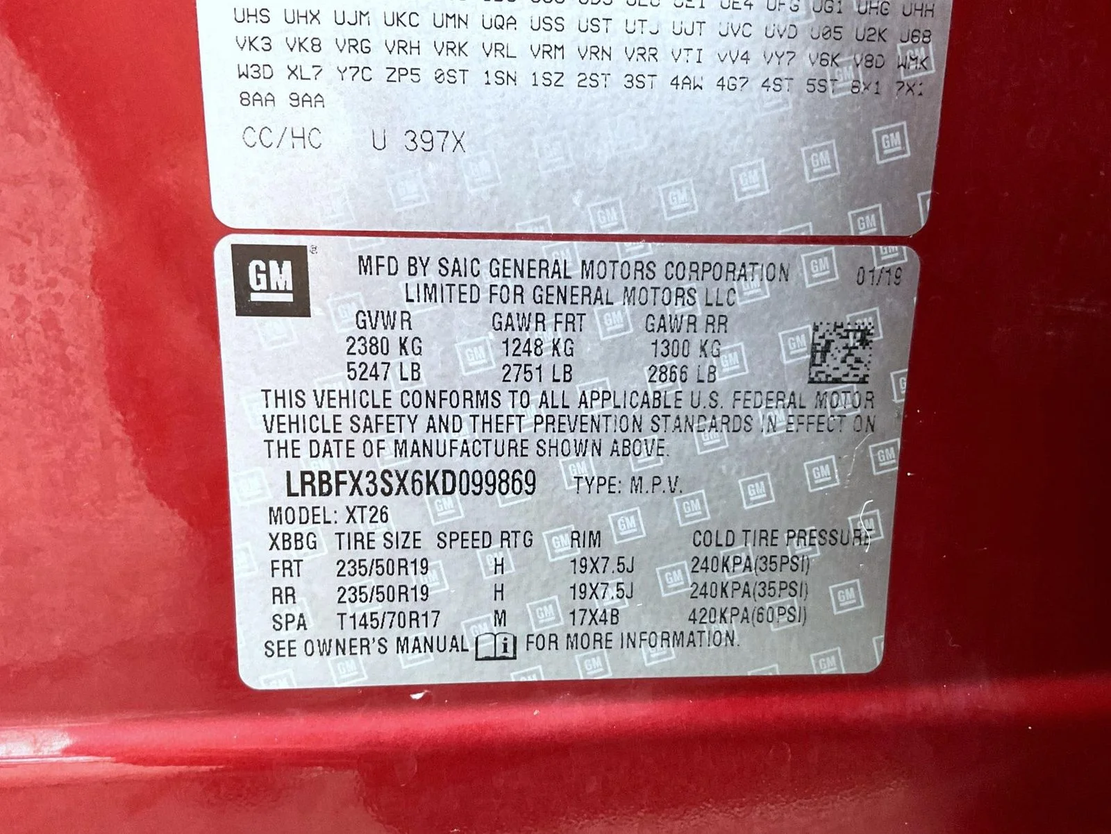 Used 2019 Red Buick Premium I image 25