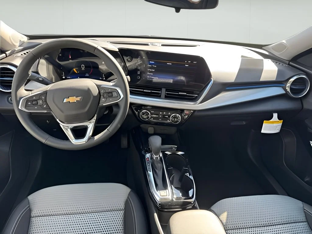 New 2026 Sterling Gray Metallic Chevrolet LT image 21