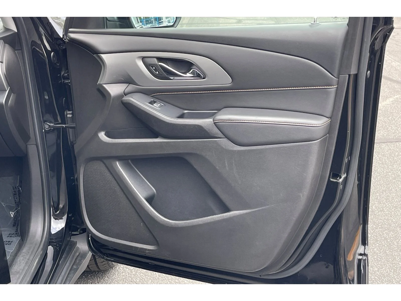 Used 2021 Mosaic Black Metallic Chevrolet LT Leather image 21