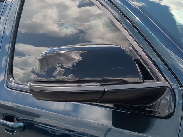New 2026 Fathom Blue Pearl-Coat Exterior Paint (Late Availability) Jeep Limited Altitude image 12