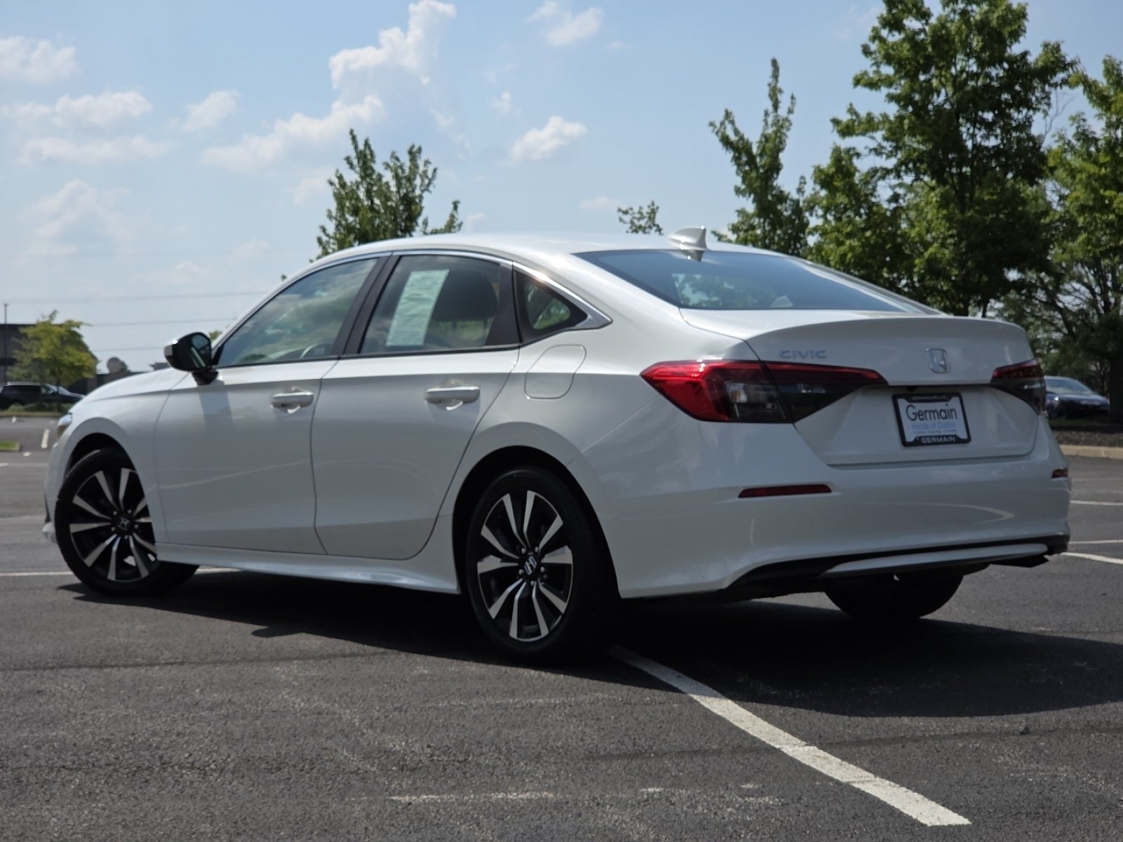 Certified Used 2024 Platinum White Pearl Honda EX image 19