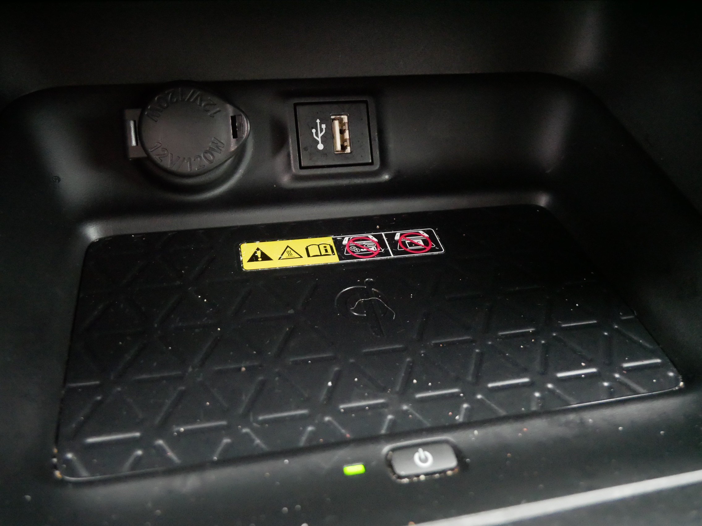 Certified Used 2023 MIDNIGHT BLACK METAL Toyota XLE Premium image 29