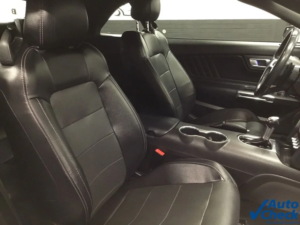 Used 2019 Silver Ford GT Premium image 36
