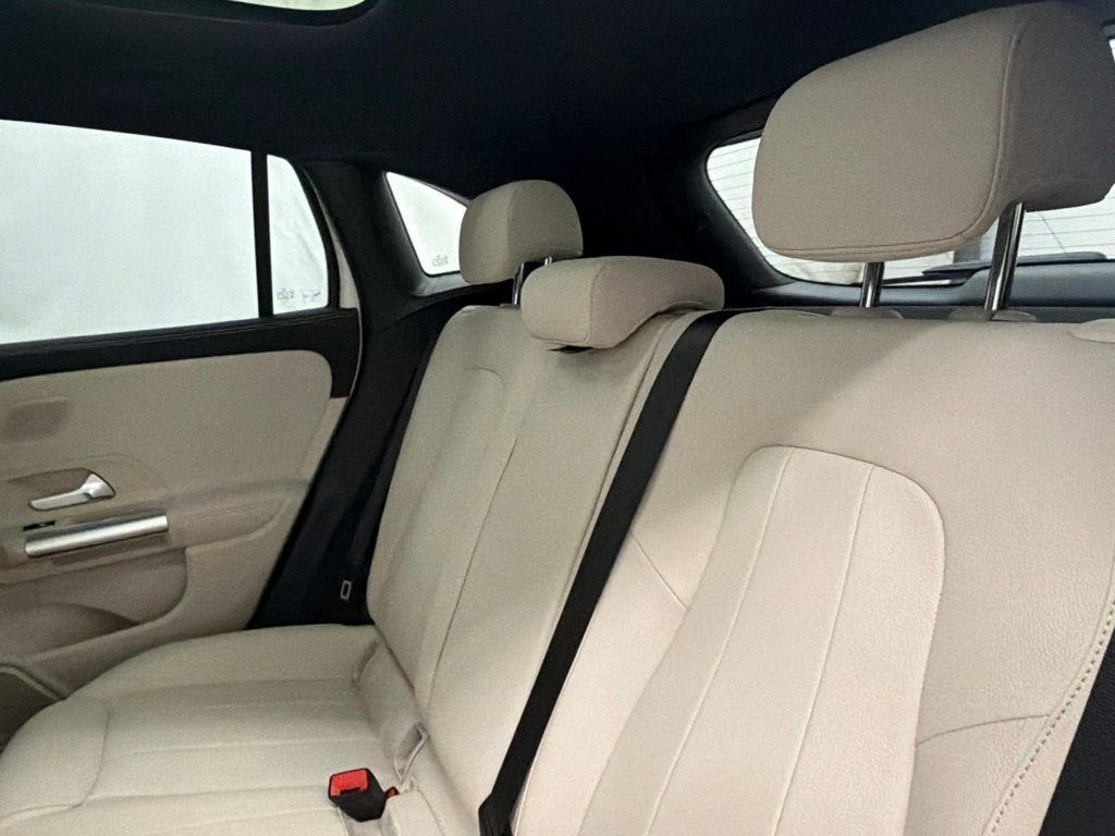 New 2026 Polar White Mercedes-Benz GLA 250 image 19