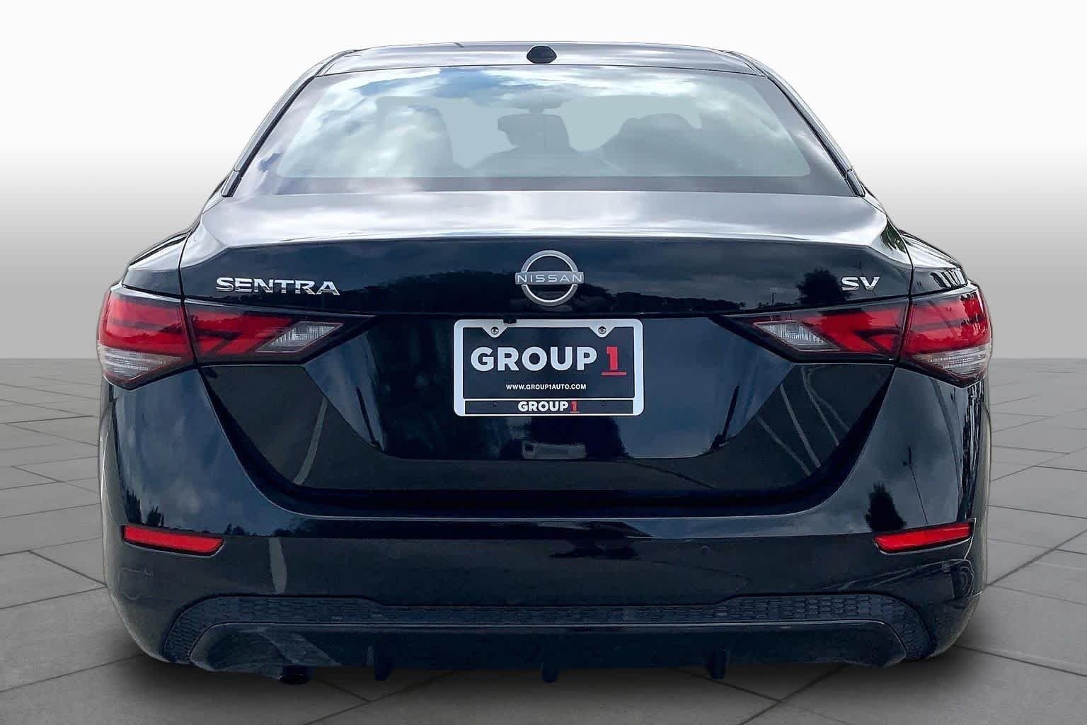 Used 2024 Super Black Nissan SV image 5