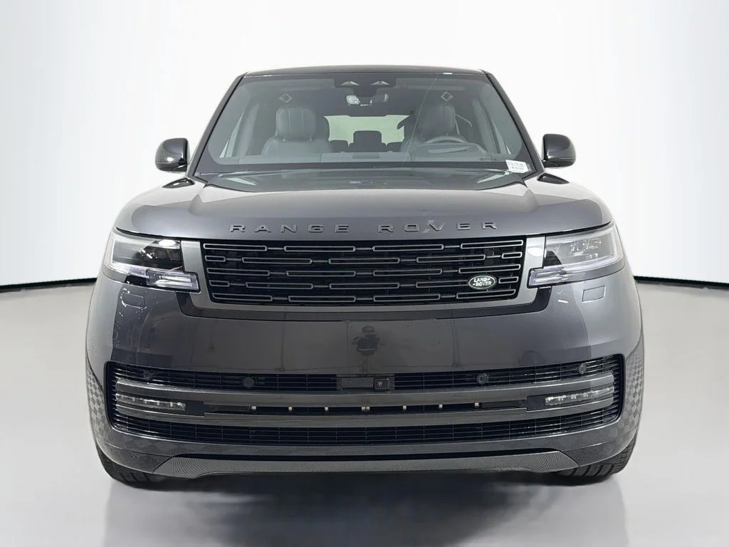 New 2026 Carpathian Grey Land Rover SE 7 Seats image 2