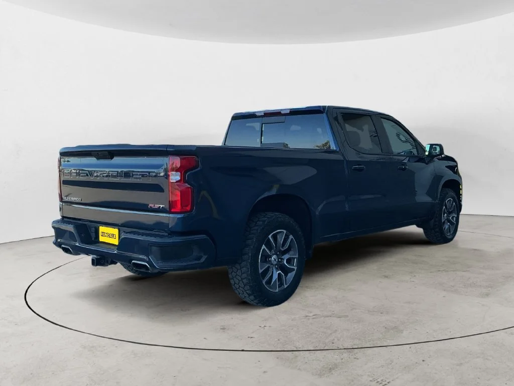 Used 2020 Blue Chevrolet RST image 8