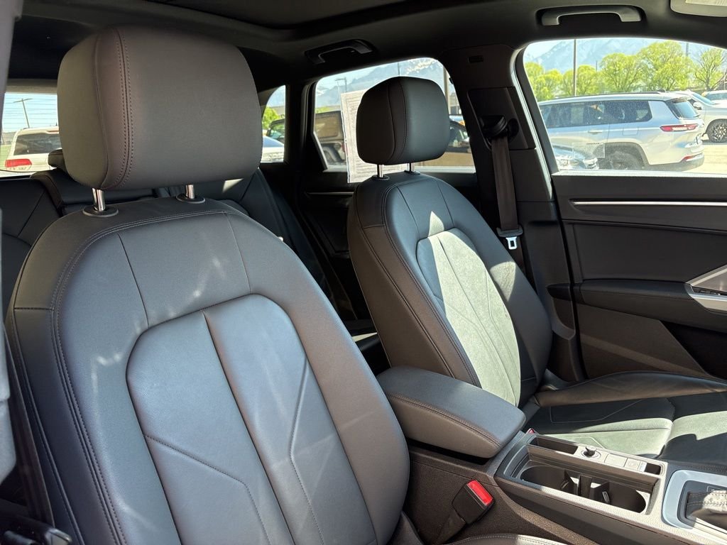 2022 Audi Q3 S Line Premium - Photo 13