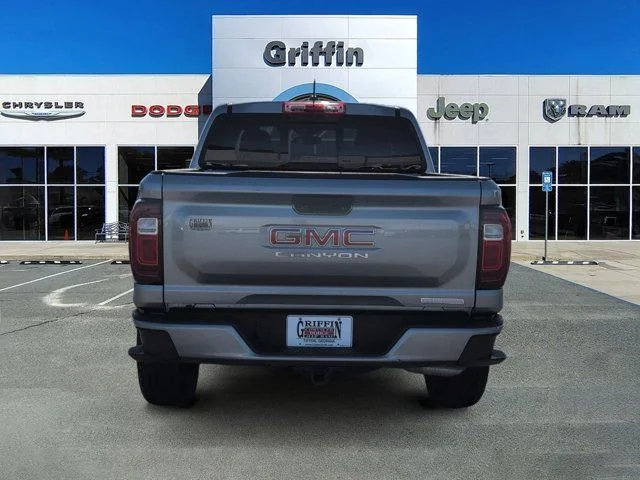 Used 2024 Silver GMC Elevation image 8