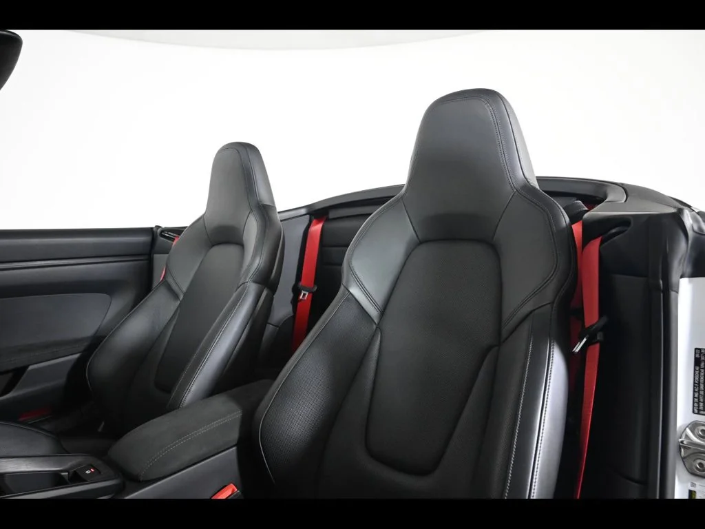 Used 2023 White Porsche Carrera GTS image 5
