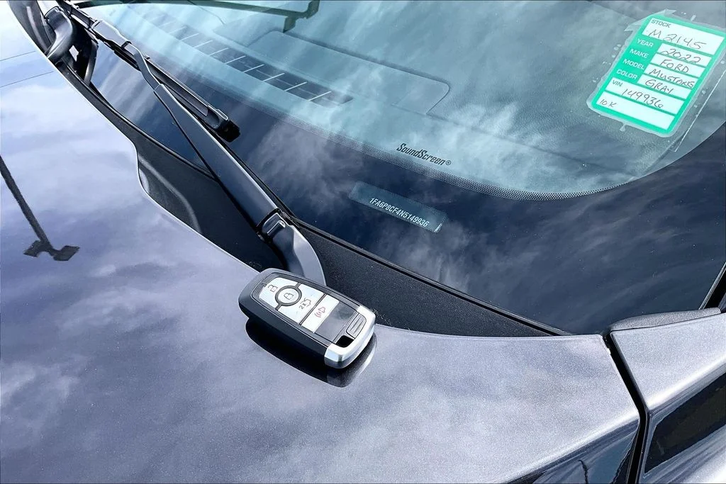 Used 2022 Gray Ford  image 11