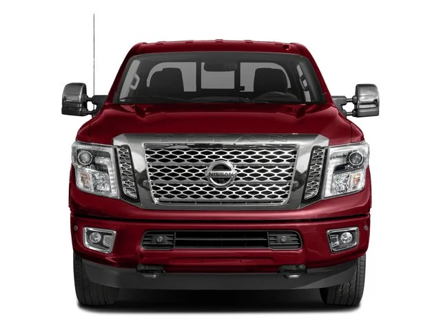 Used 2017  Nissan Platinum Reserve image 4