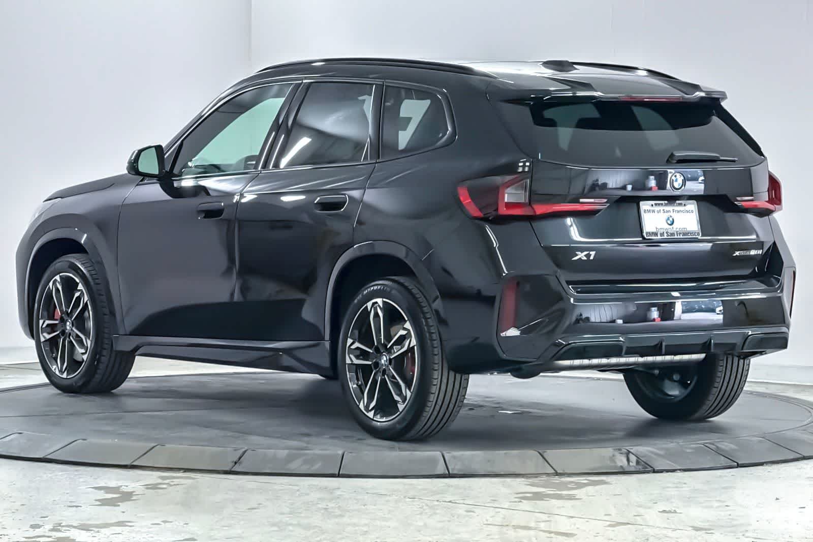 New 2026 Black Sapphire Metallic BMW xDrive28i image 6