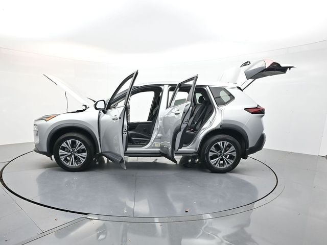 Used 2023 Brilliant Silver Metallic Nissan SV image 42
