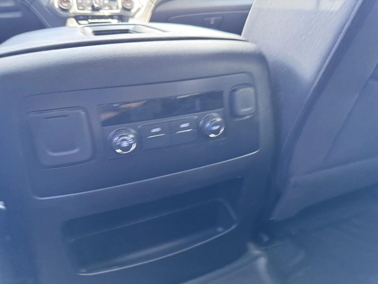 Used 2020 Crimson Red Tintcoat GMC SLE image 13