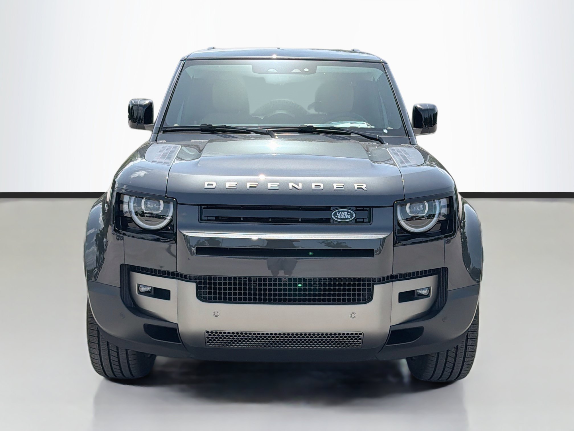 New 2026 Carpathian Grey Land Rover S image 8