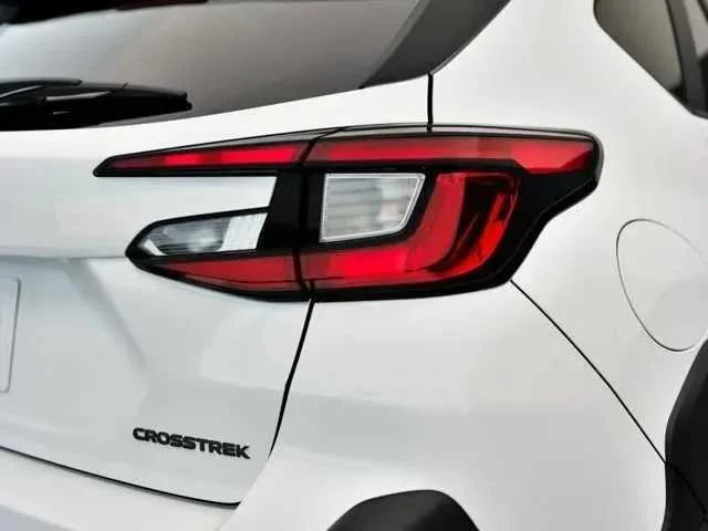 New 2026 CRYSTAL WHITE PEARL Subaru Base image 12
