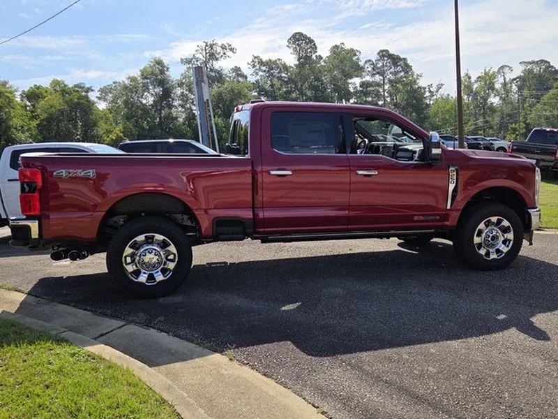 New 2026 Ruby Red Metallic Tinted Clearcoat Ford F-250® King Ranch® image 14