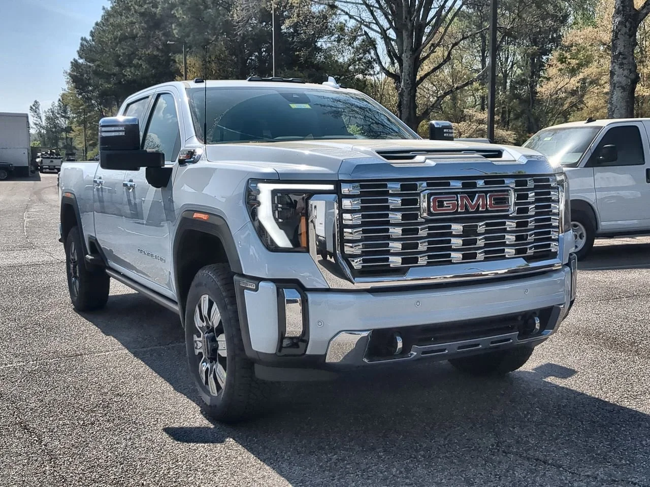 New 2026 Glacier White Tricoat GMC Denali image 2