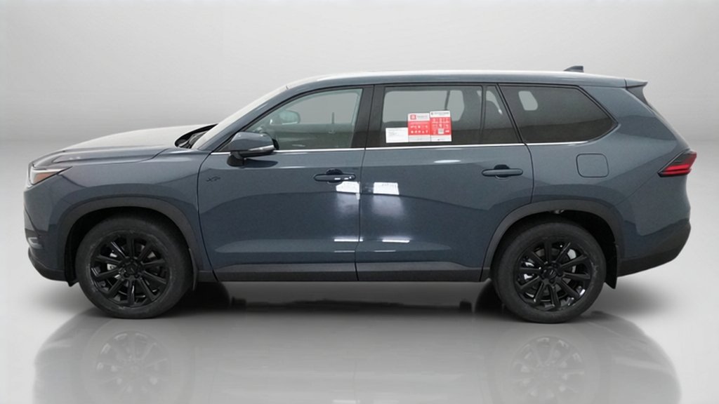New 2026 Storm Cloud Toyota XLE image 32
