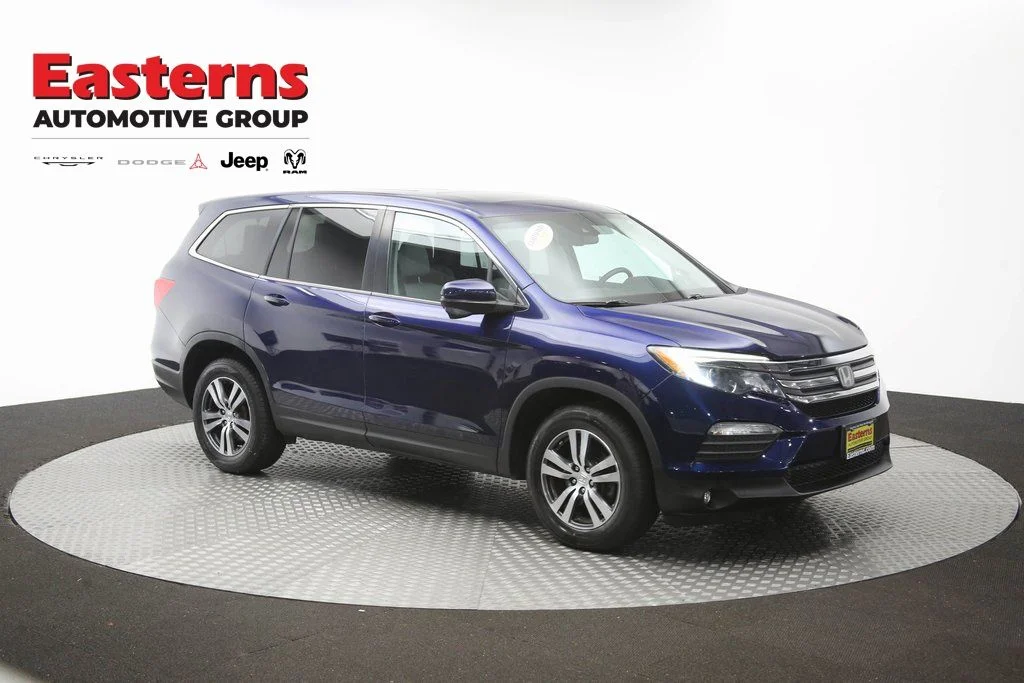 Used 2017 Blue Honda EX-L image 48