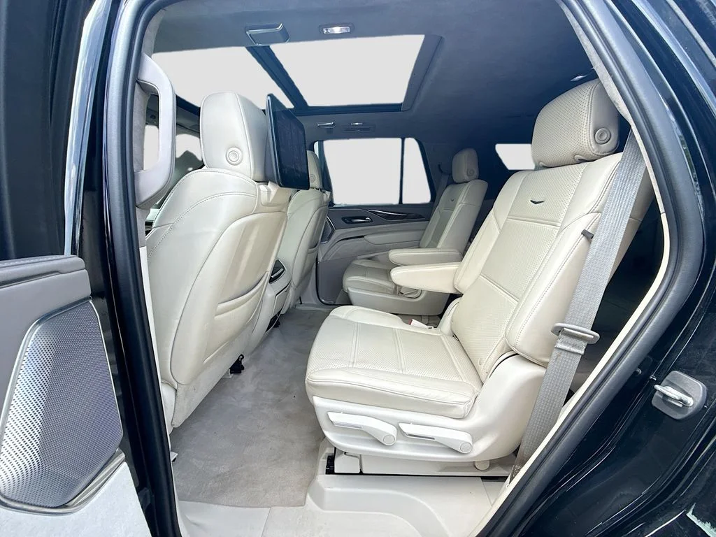 Used 2021 Black Raven Cadillac Premium Luxury Platinum image 26