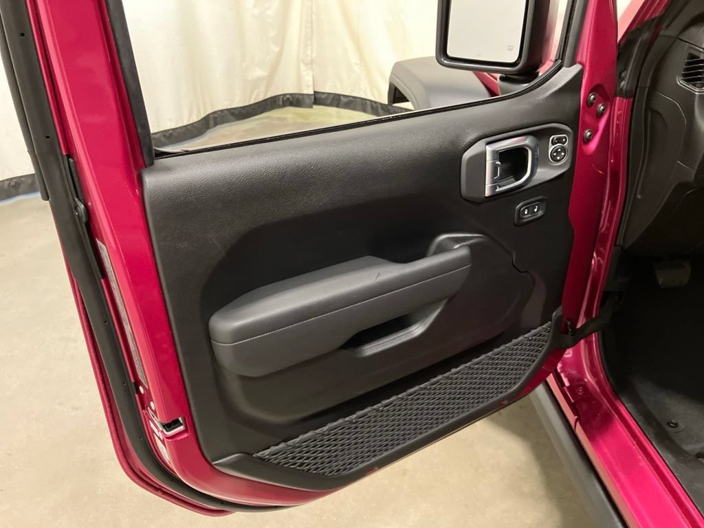 New 2026 Tuscadero Pearl-Coat Exterior Paint Jeep Willys image 10