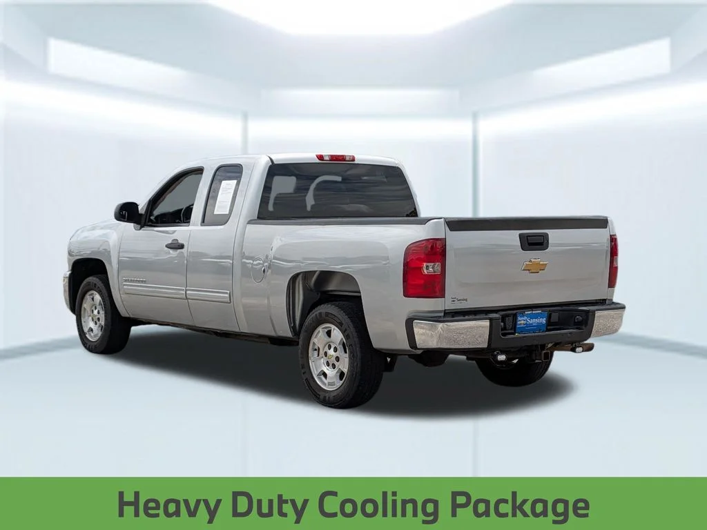 Used 2012 Silver Chevrolet LT image 3