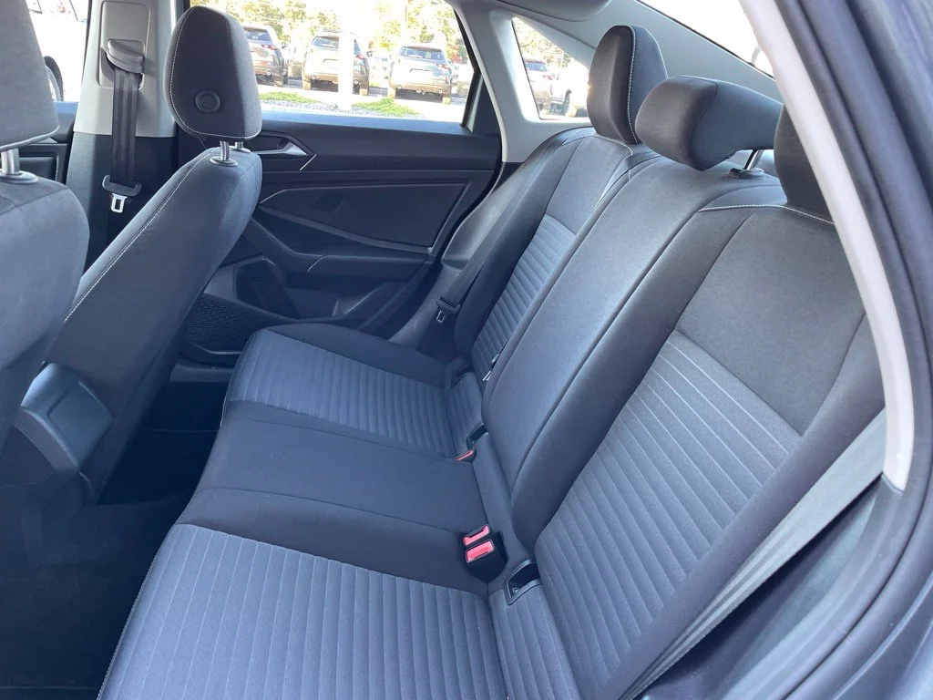 Used 2025 Platinum Gray Metallic Volkswagen 1.5T S image 14