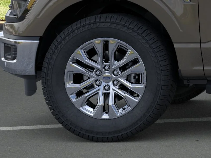 New 2026 Marsh Gray Ford XLT image 19