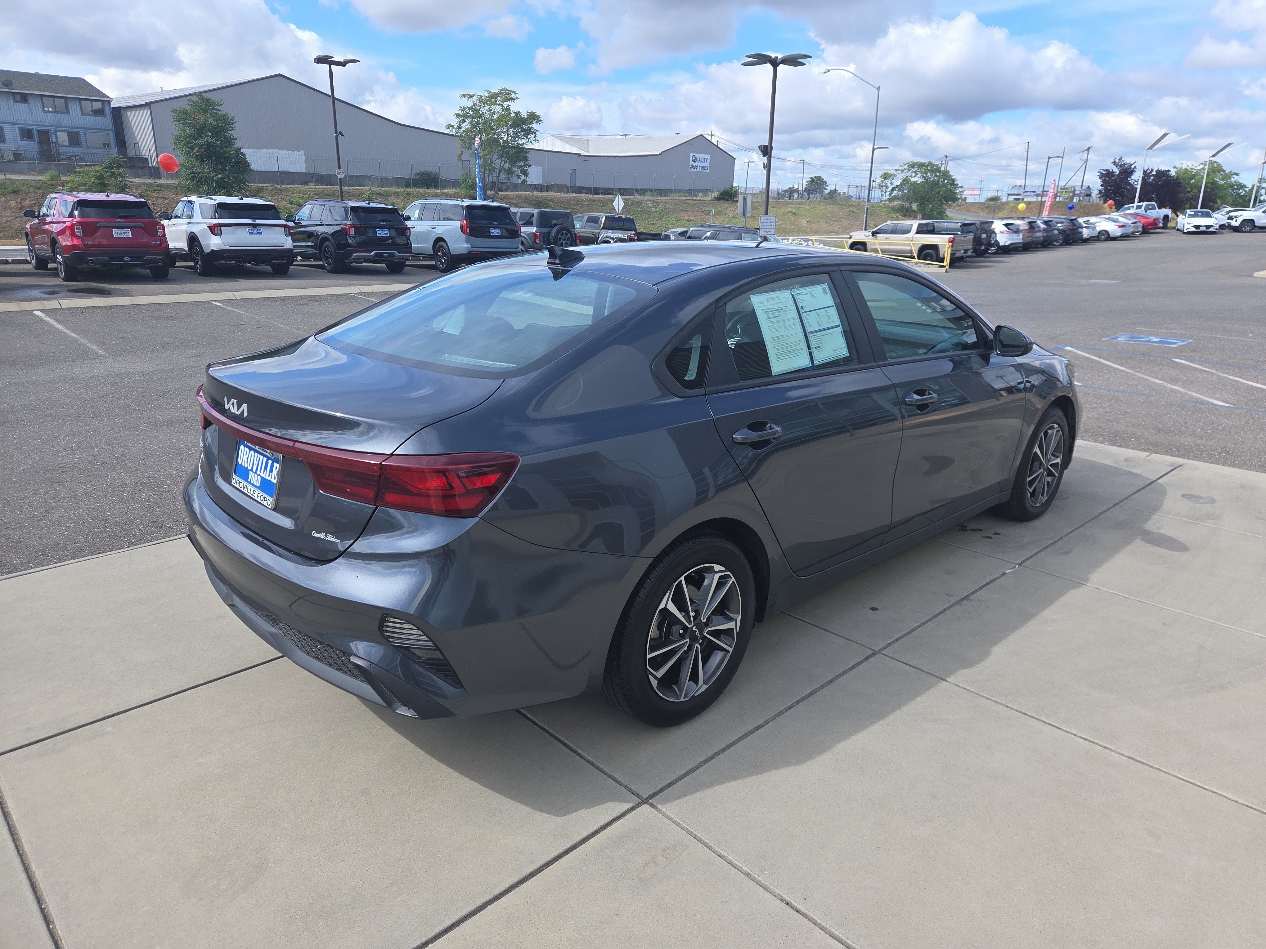 Certified Used 2023 Gravity Gray Kia LXS image 5
