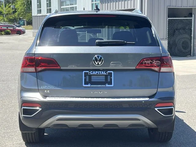 2022 Volkswagen Taos SE - Photo 12