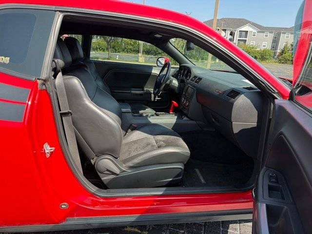 Used 2014 Red Dodge R/T image 11