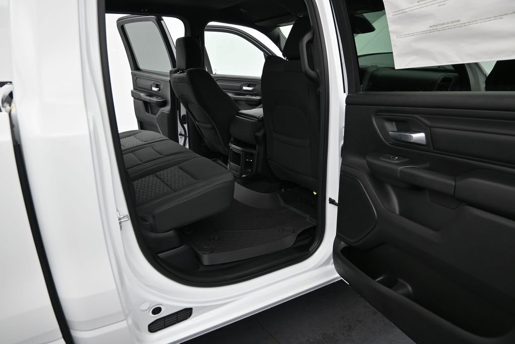 New 2026 Bright White Clear-Coat Exterior Paint RAM Warlock image 12