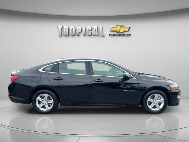 Used 2024 Mosaic Black Metallic Chevrolet 1LT image 6