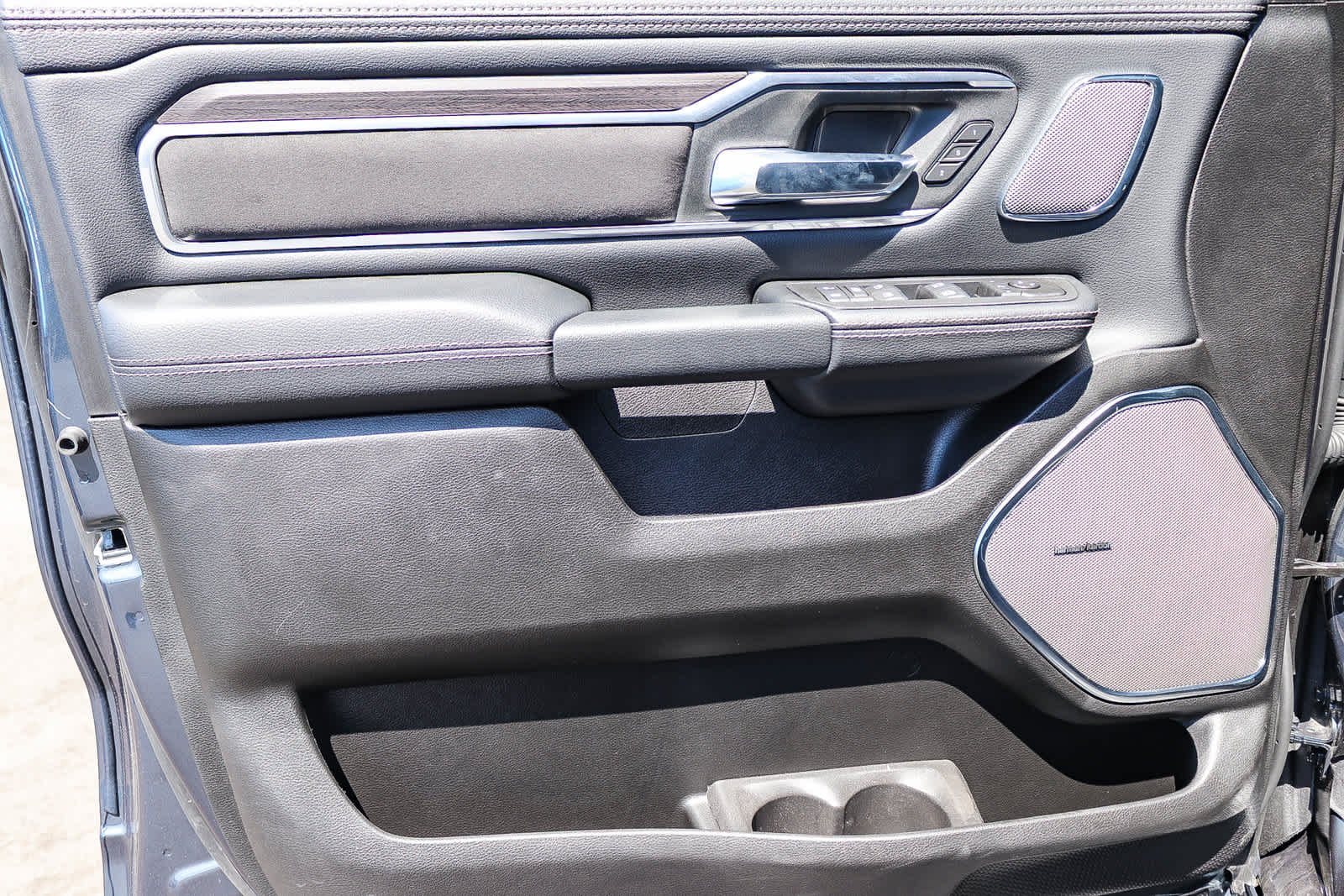 New 2026 Forged Blue Metallic Exterior Paint RAM Laramie image 21