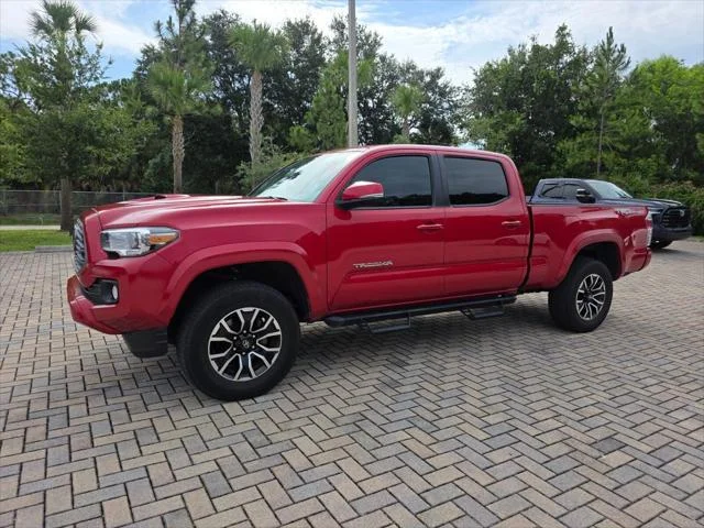 Certified Used 2023 BARCELONA RED MET. Toyota  image 3