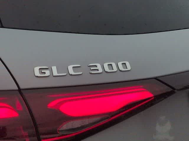 New 2026 MANUFAKTUR Alpine Grey Mercedes-Benz GLC 300 image 12