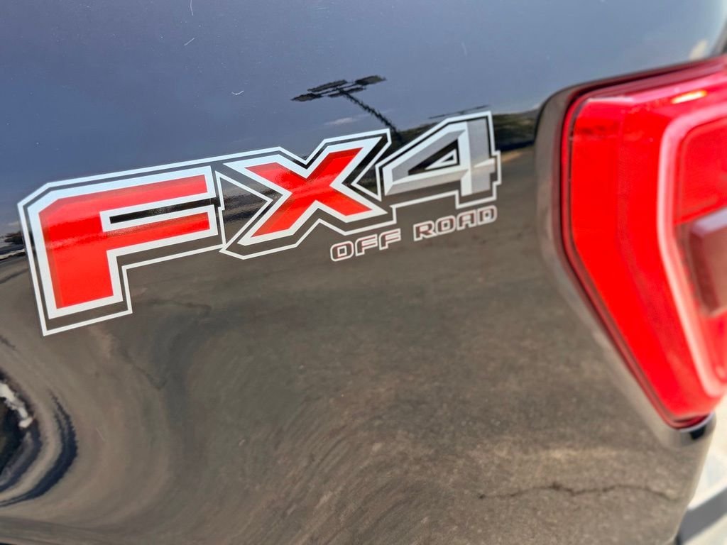 Used 2023 Black Ford XLT image 6
