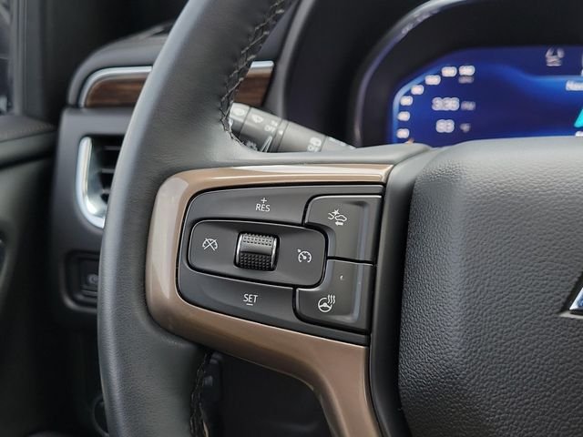 Used 2023 Black Chevrolet High Country image 13