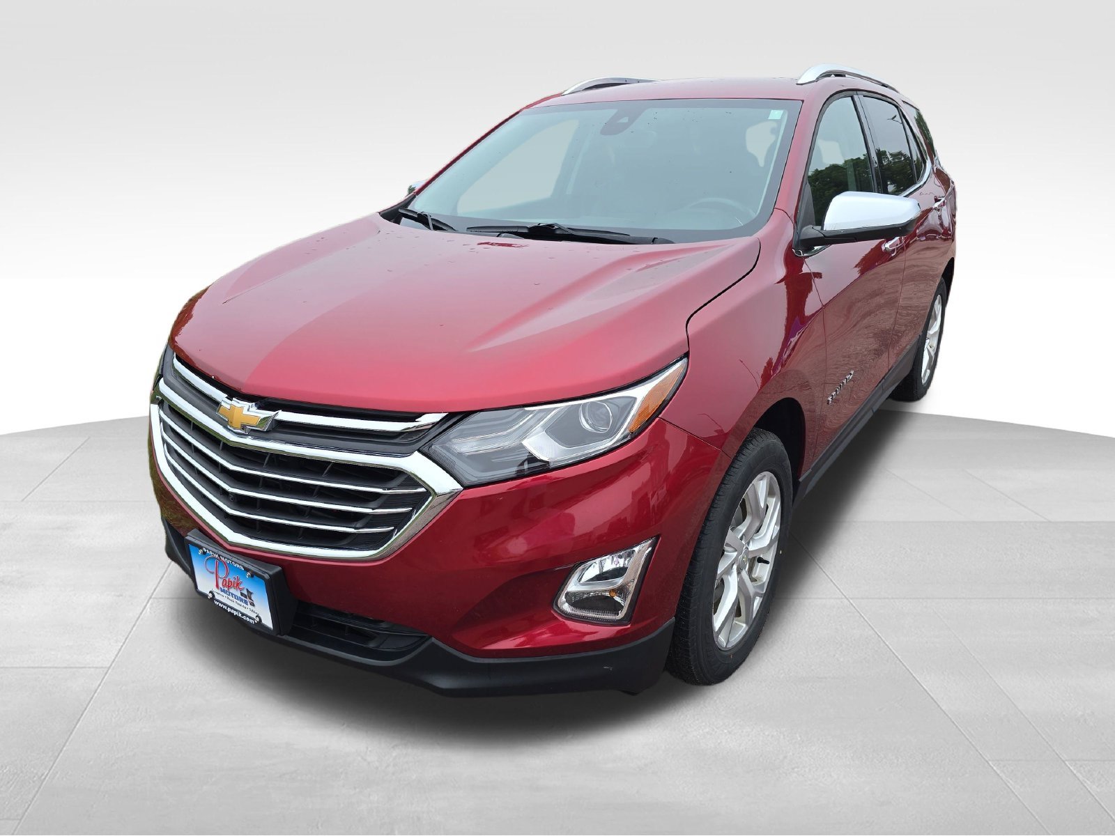 Used 2018 Chevrolet Equinox Premier with VIN 3GNAXVEVXJS521021 for sale in Rock Rapids, IA
