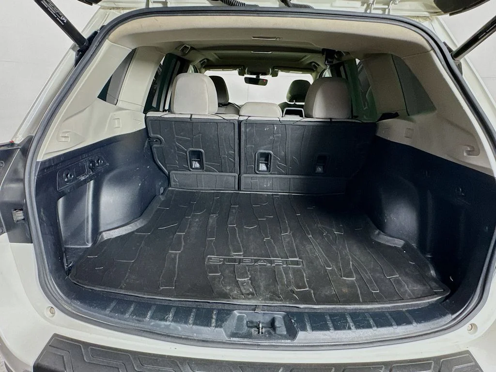 Used 2019 White Subaru Premium image 31