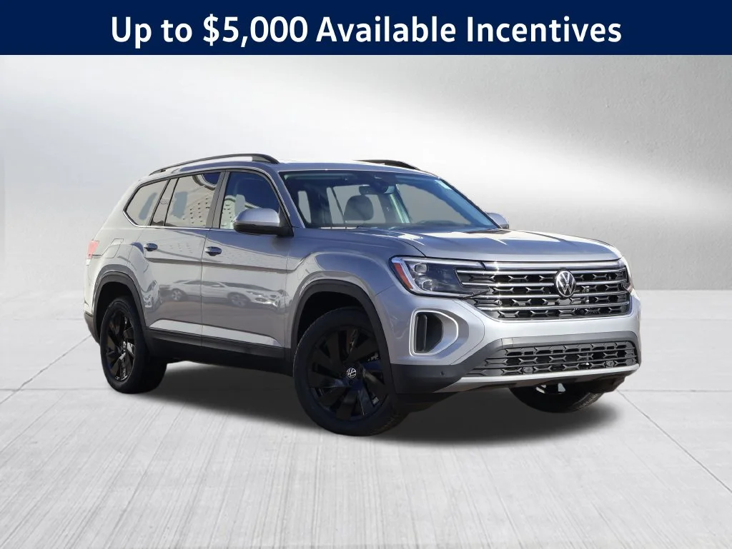2026 Volkswagen Atlas SE w/Tech