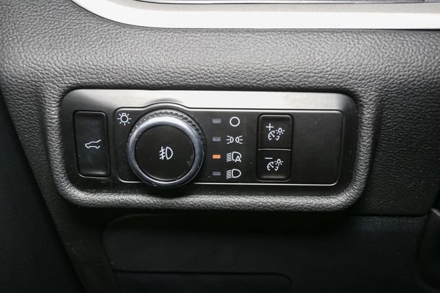 Used 2023 Black Ford XLT image 34