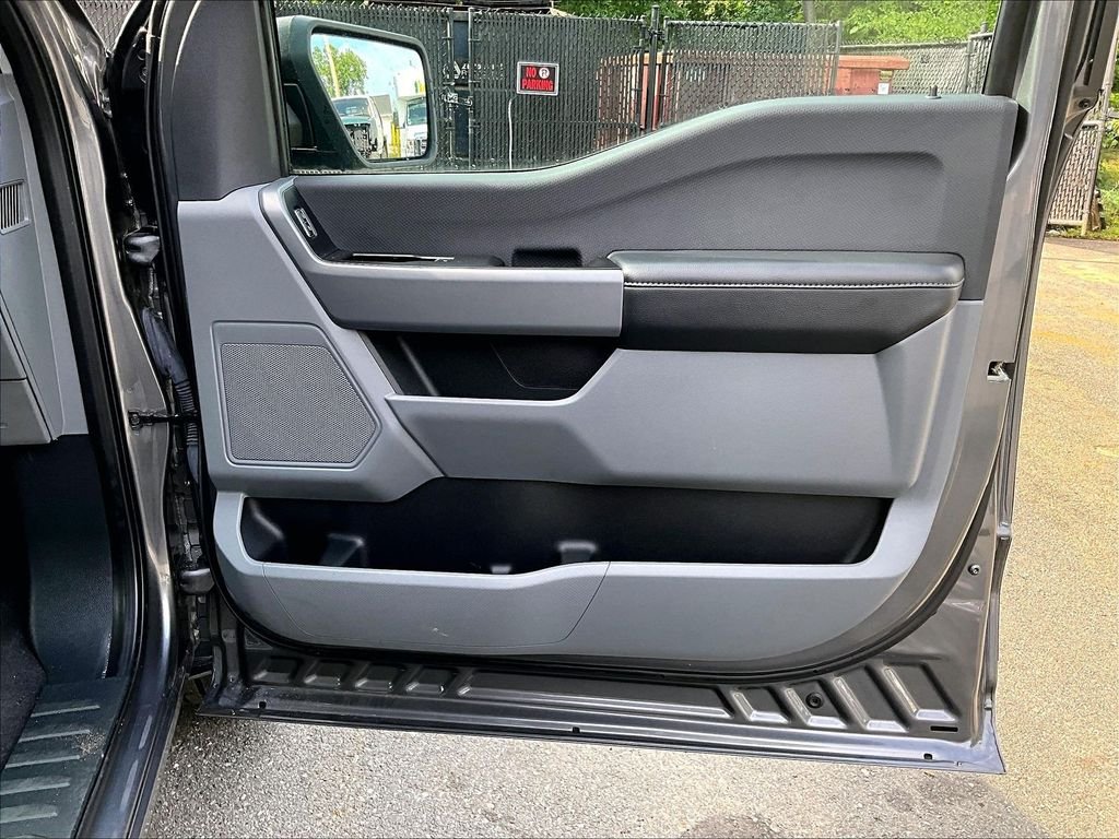 Used 2023 Gray Ford XLT image 19