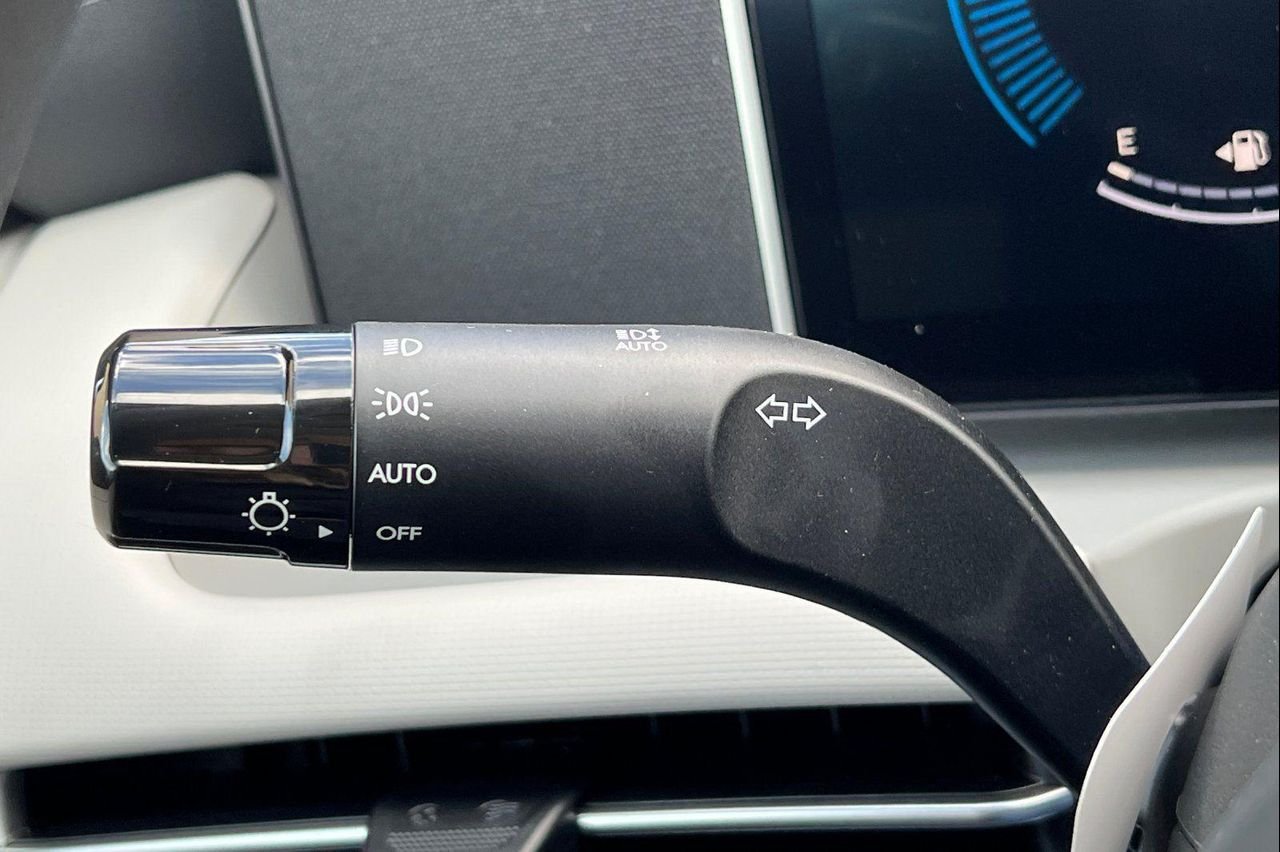 New 2026 Green Hyundai SE AWD image 31