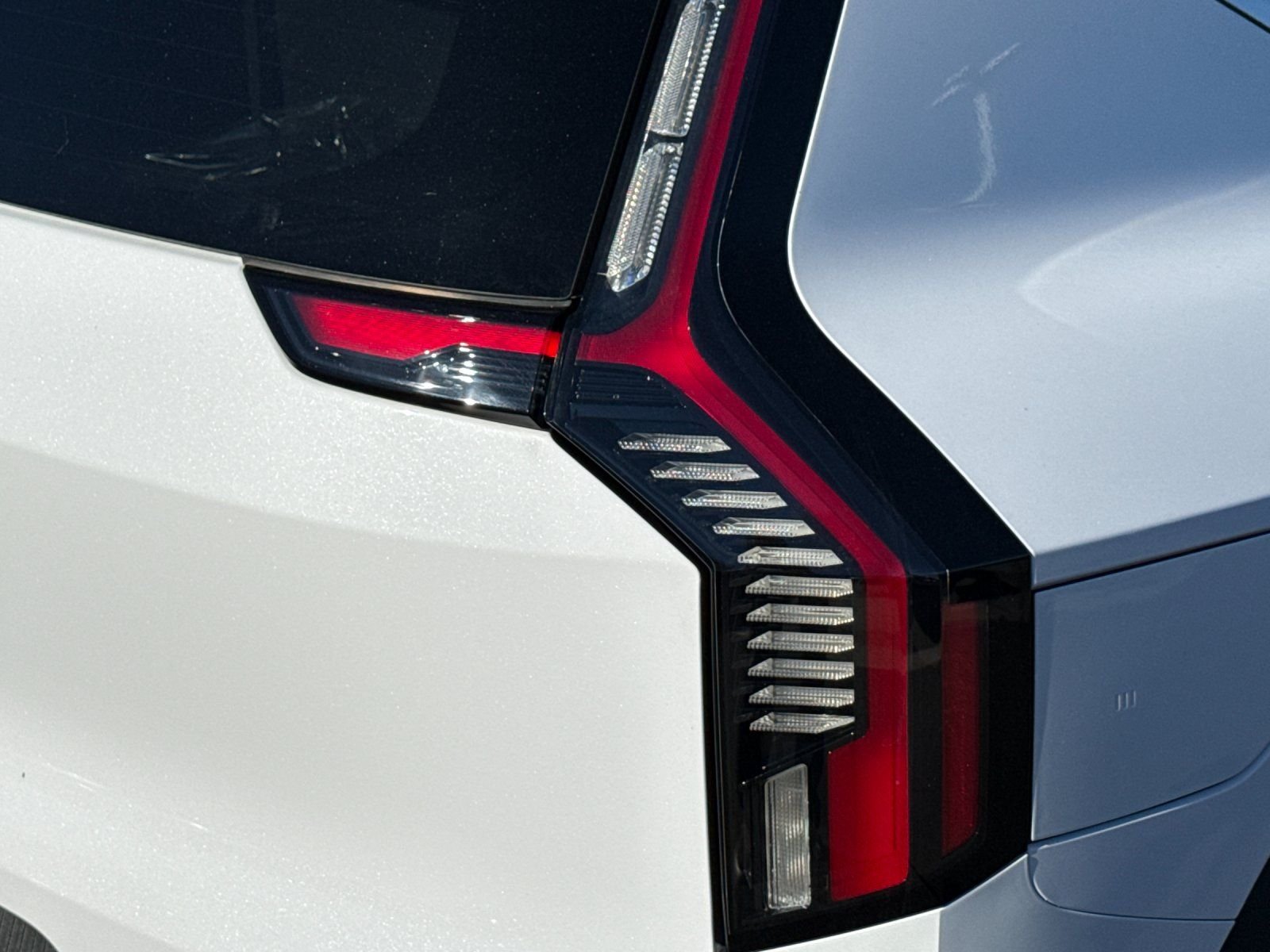 2026 Kia EV9 Wind - Photo 33