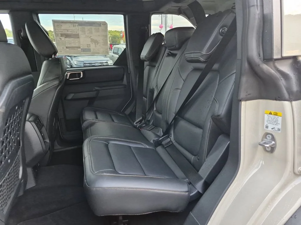 New 2025 Desert Sand Ford Badlands® image 14